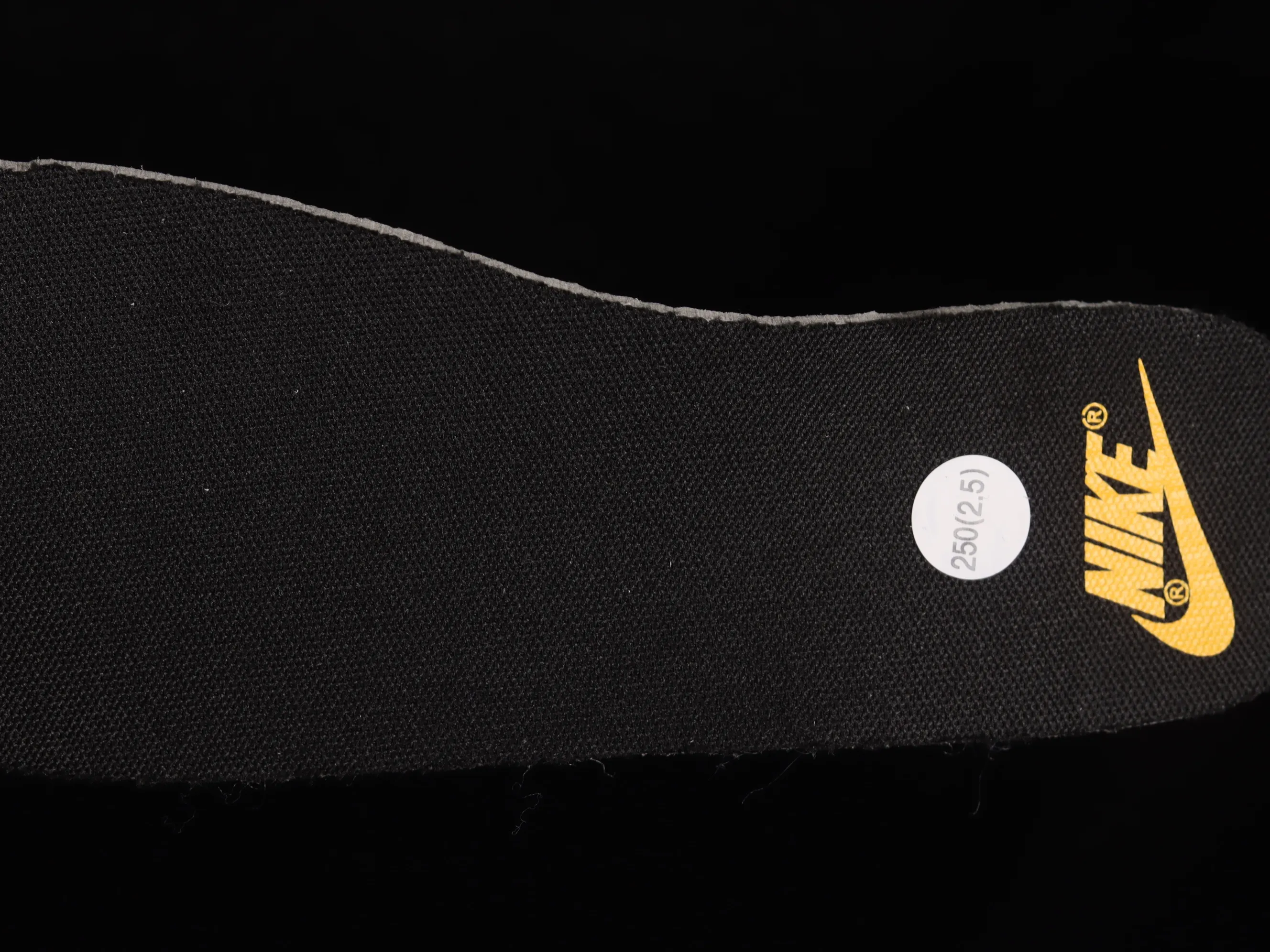 All categories Nk SB Dunk series Nk SB Dunk Low low-top sneakers Nk SB Dunk Low "85" black and gray double hook strap black and green SB low-top sports and leisure sneakers DO9457-133